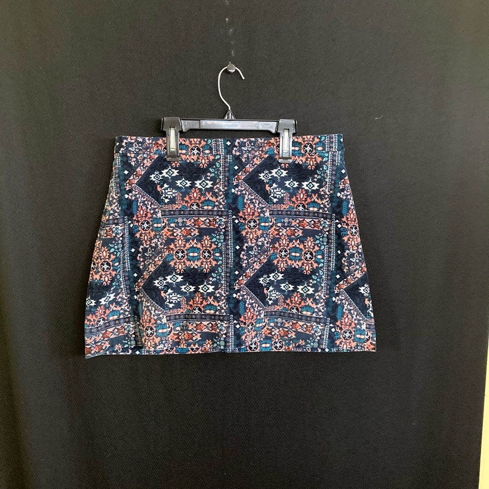 Mod boho mini printed mini skirt